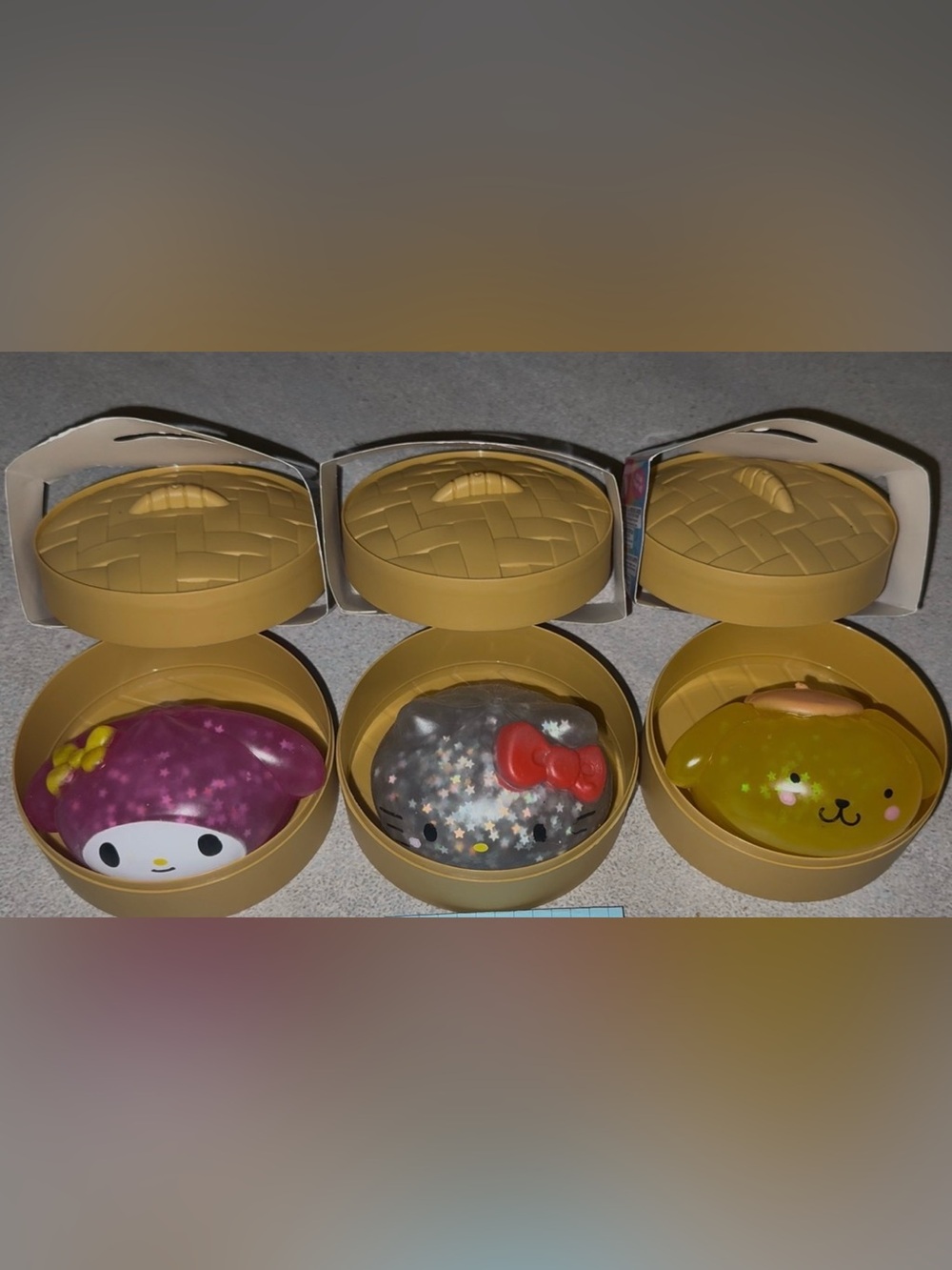 Hello Kitty *RARE* Glitter Dumpling Trio Set - Brand New with original steamer